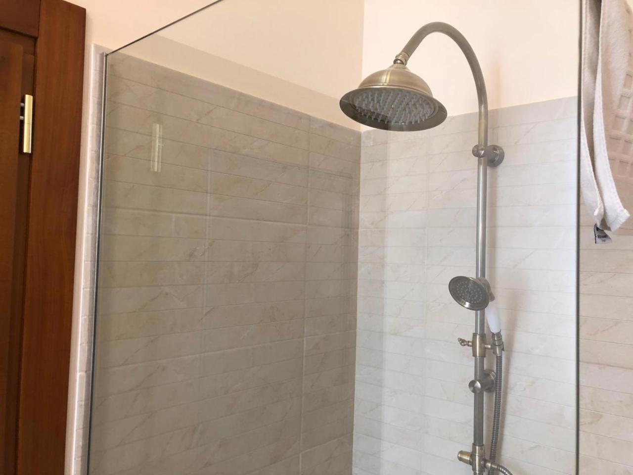 Bed and Breakfast Ana Boutique Алба-Юлия Экстерьер фото