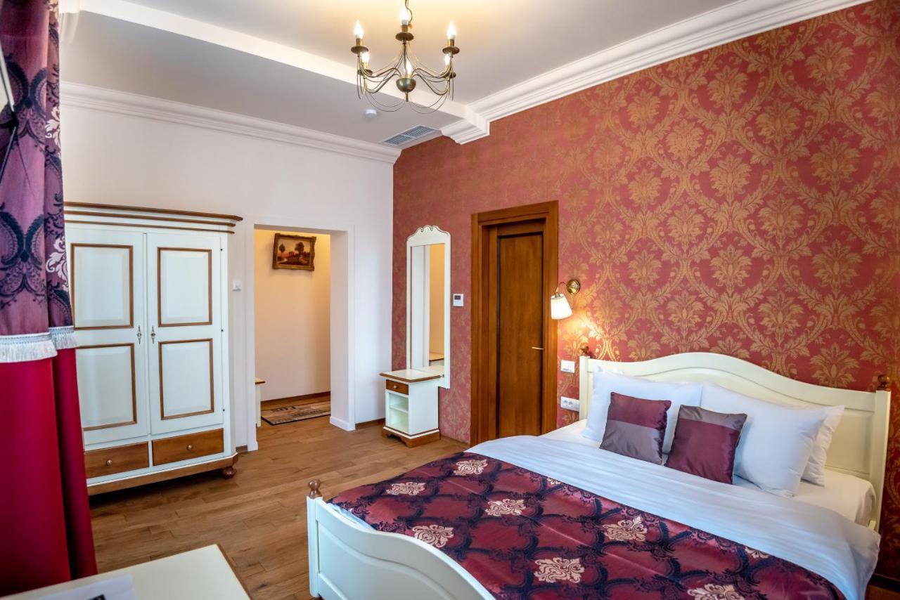 Bed and Breakfast Ana Boutique Алба-Юлия Экстерьер фото
